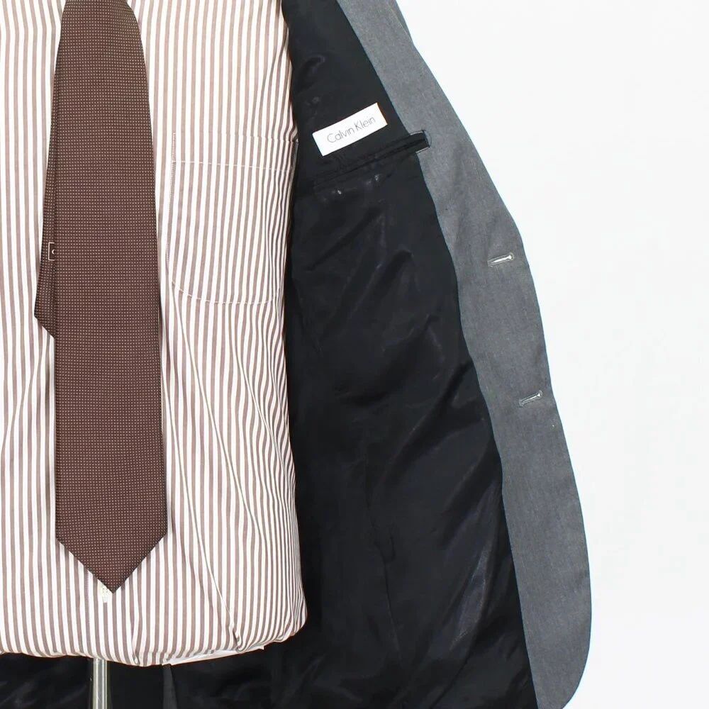 Calvin Klein 44L Gray Solid 2-Button Sport Coat Blazer Jacket W022
